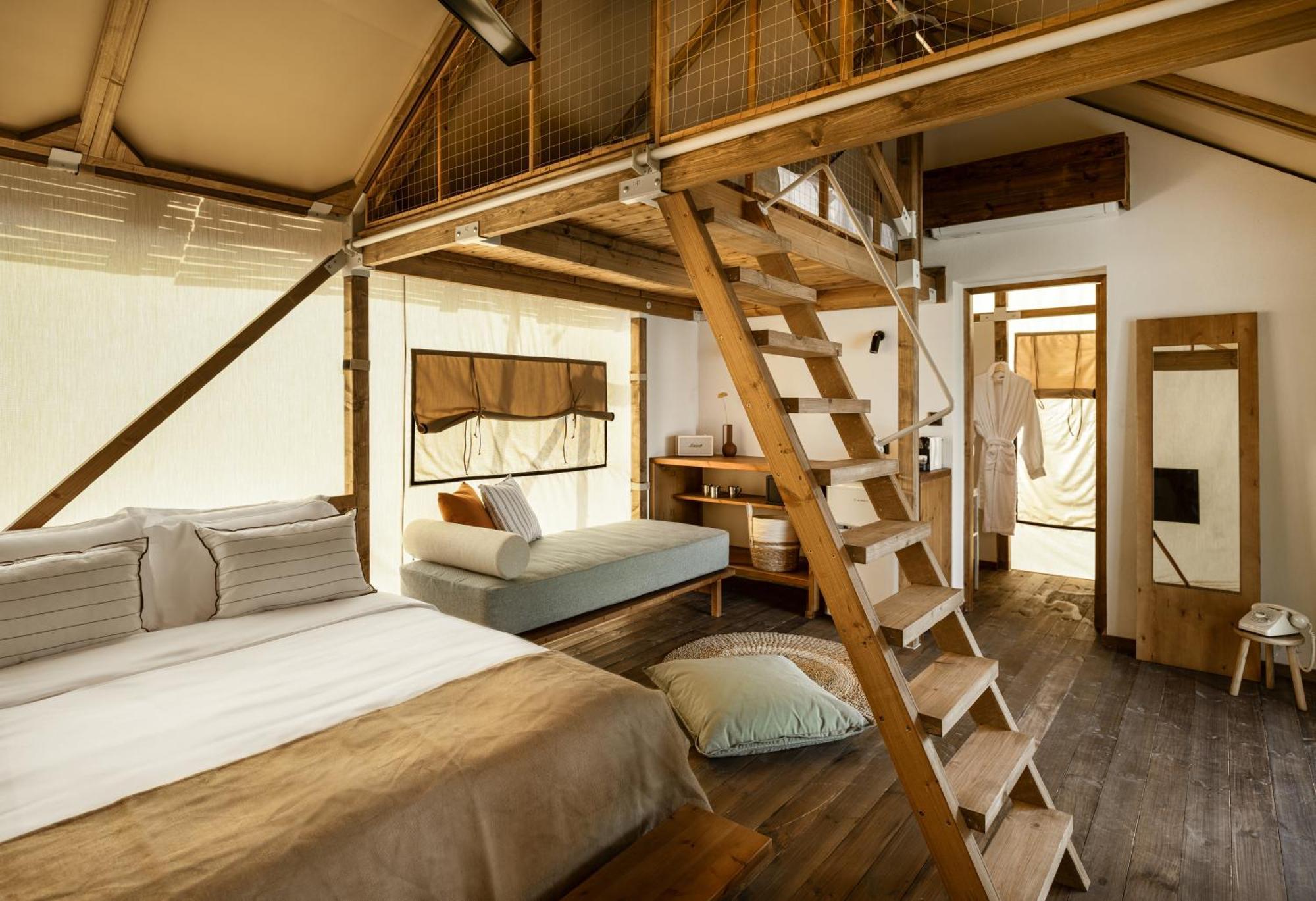 Ergon Beach House Nikiti Bagian luar foto