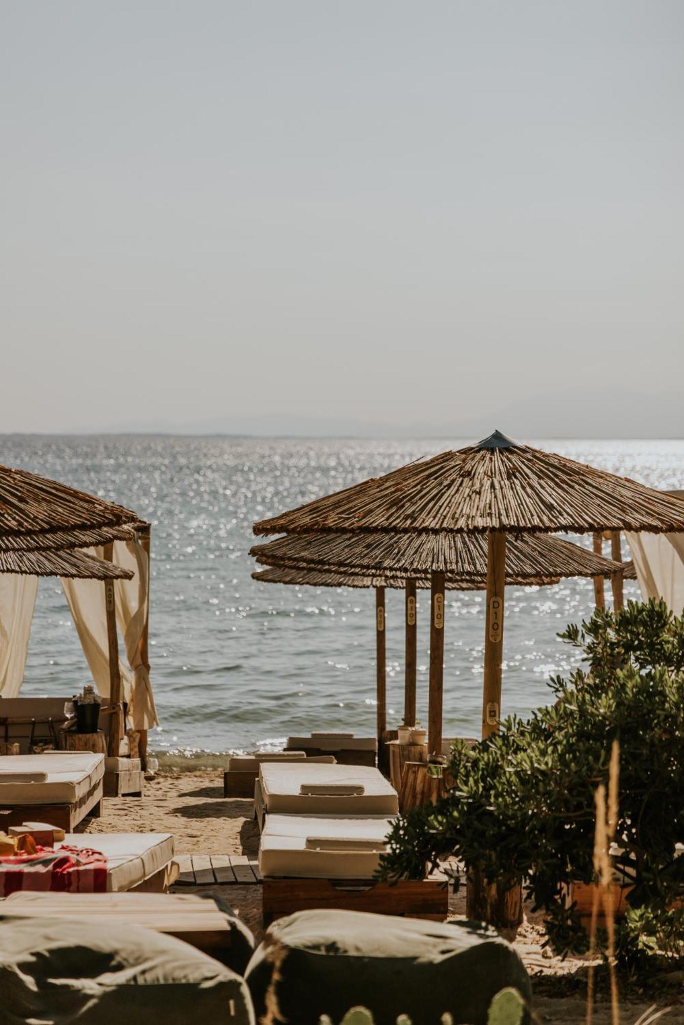 Ergon Beach House Nikiti Bagian luar foto