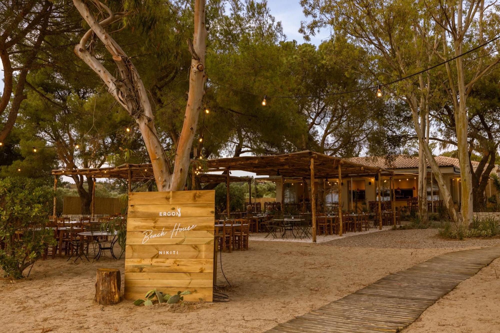 Ergon Beach House Nikiti Bagian luar foto